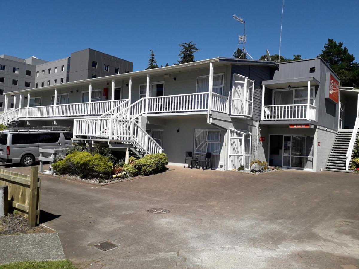 Motel Lake Lodge Motel